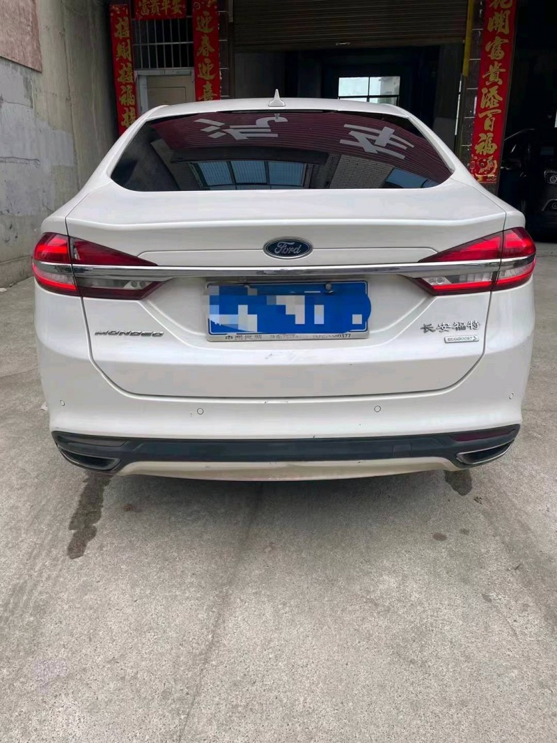 枣庄18年福特蒙迪欧8