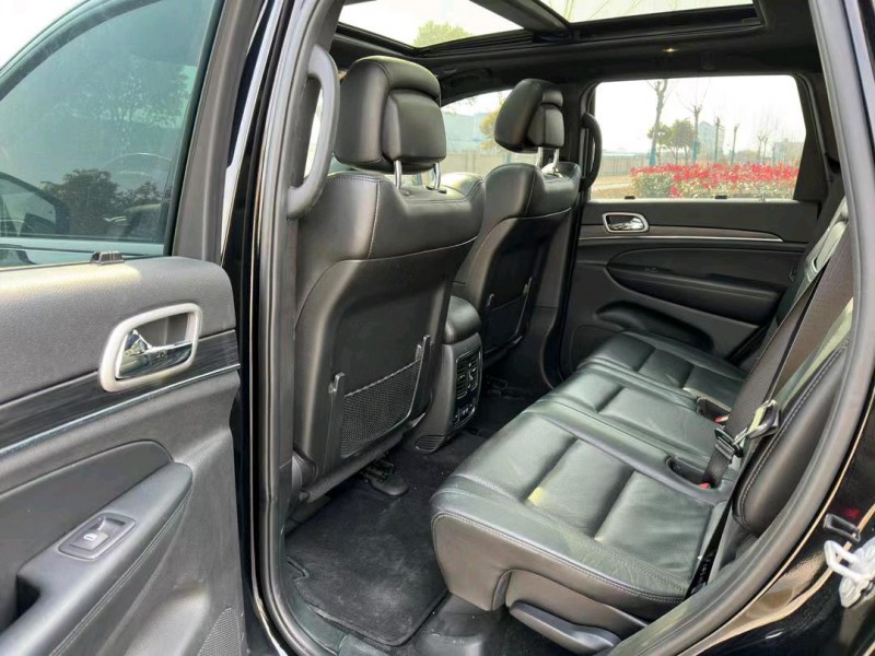 盐城20年Jeep大切诺基4