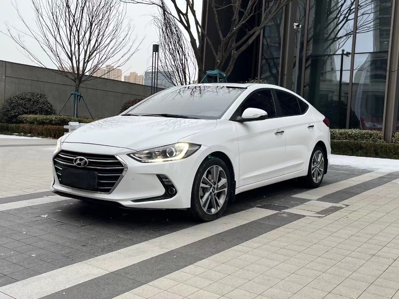 徐州17年现代伊兰特4