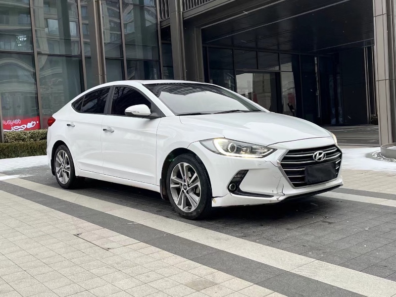 徐州17年现代伊兰特5