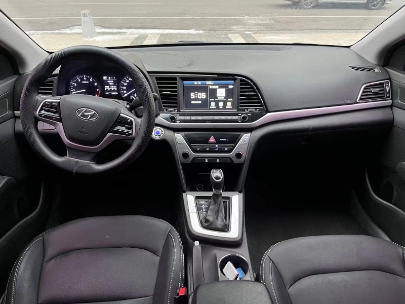 徐州17年现代伊兰特9