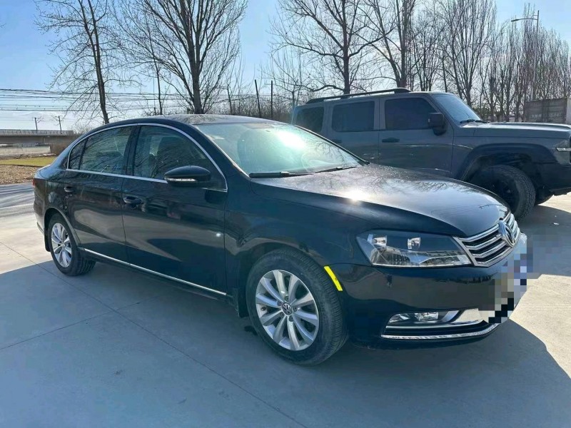 保定14年大众迈腾2