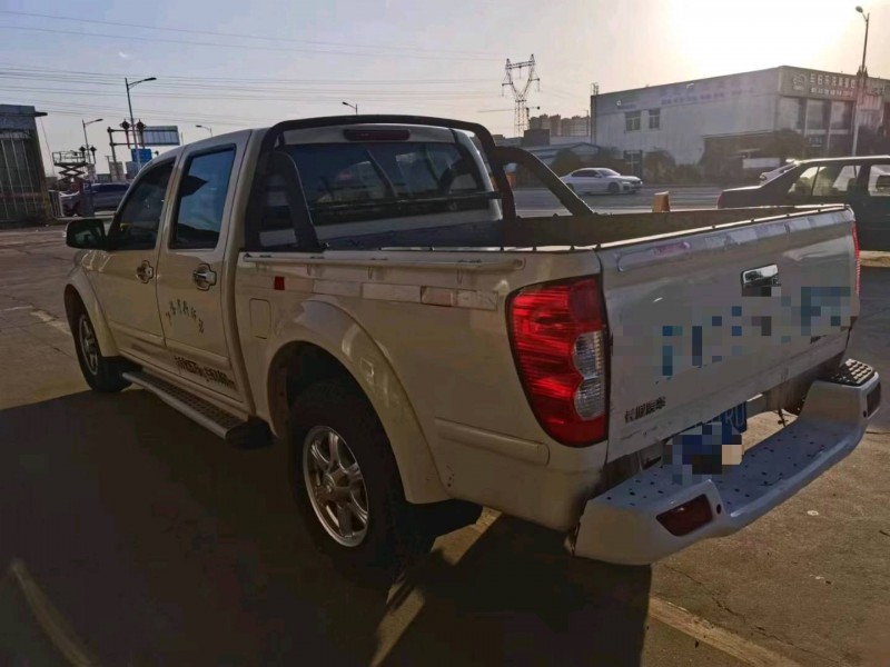 保定16年长城汽车风骏54