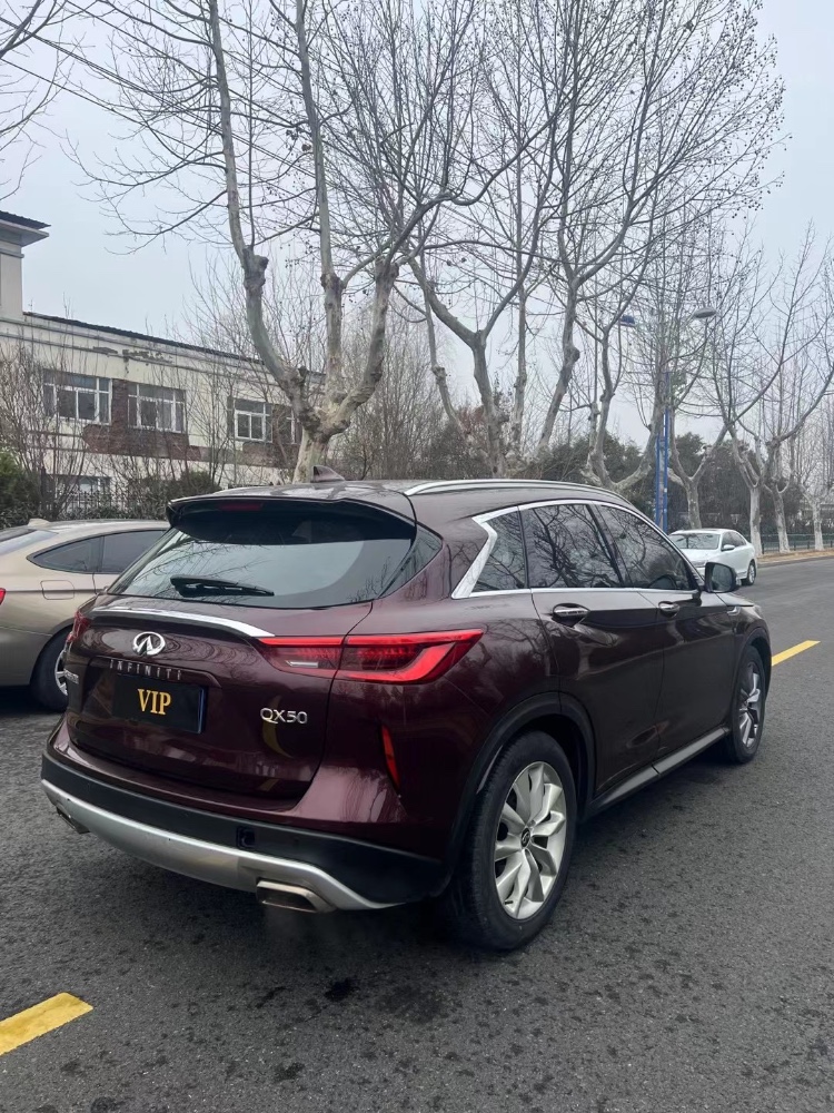 宿遷20年英菲尼迪QX507
