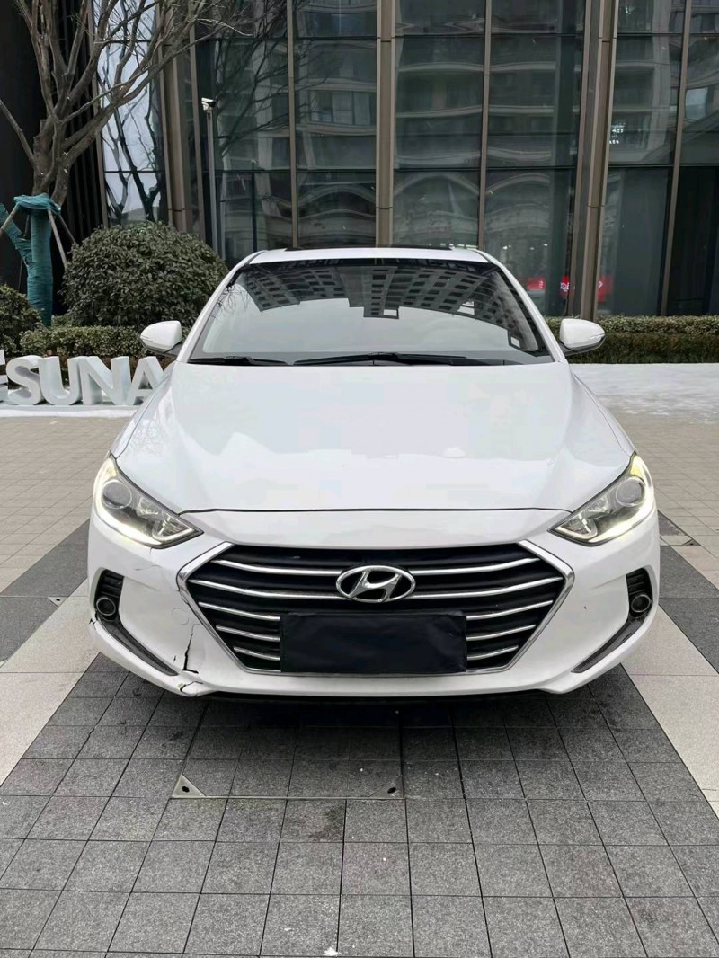徐州17年现代伊兰特1