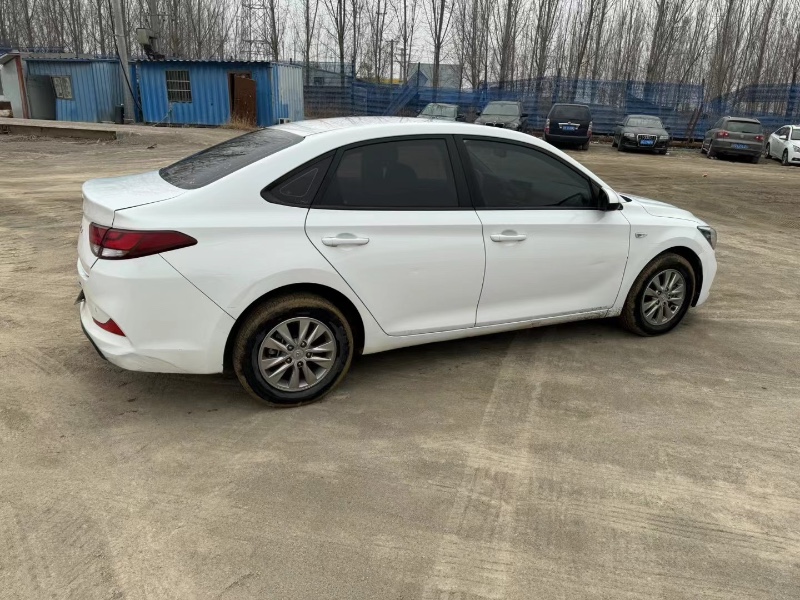 菏泽19年现代悦动3