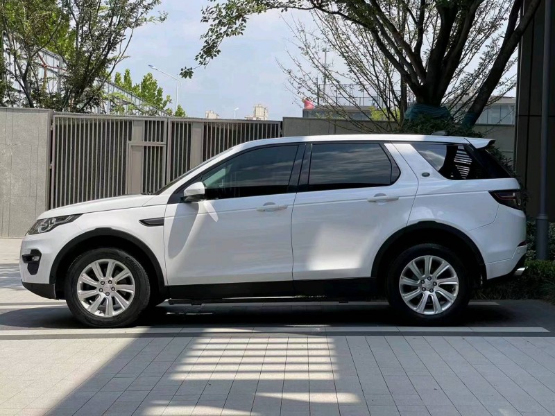 徐州18年路虎发现8