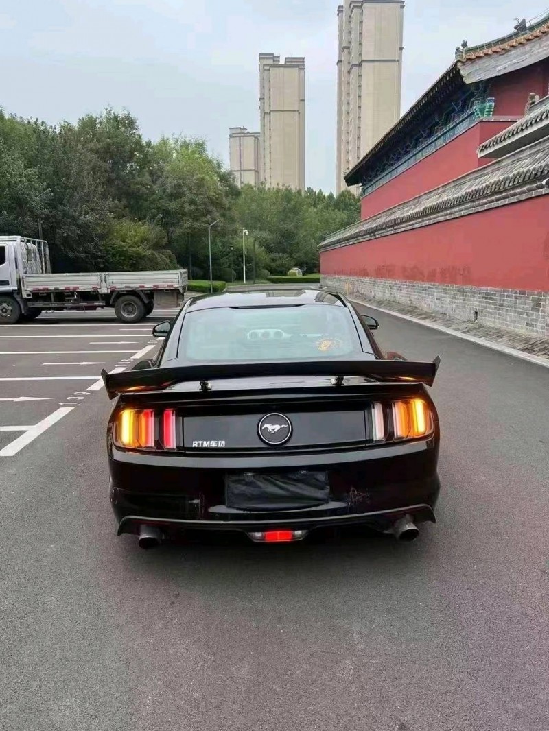 济宁16年福特野马9