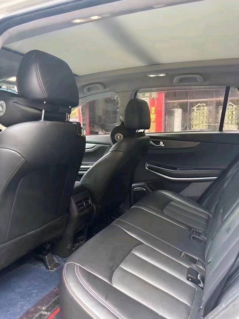 長沙21年長安汽車CS754