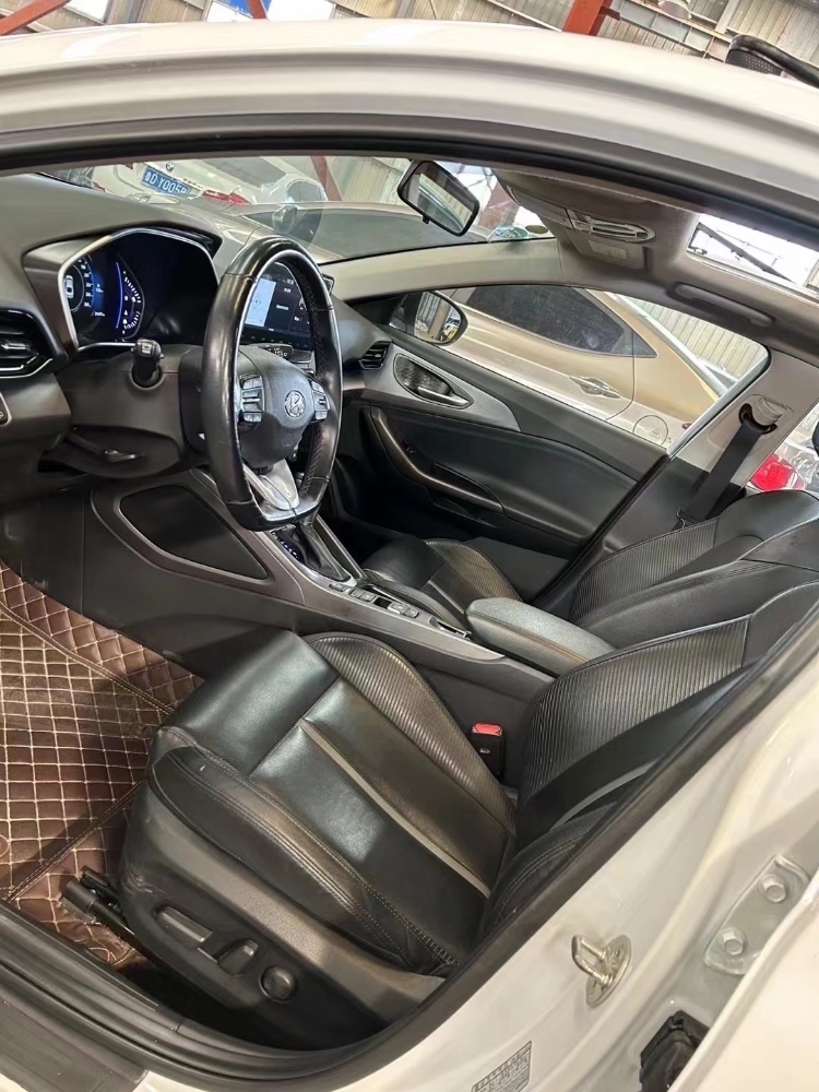 菏泽20年现代菲斯塔9