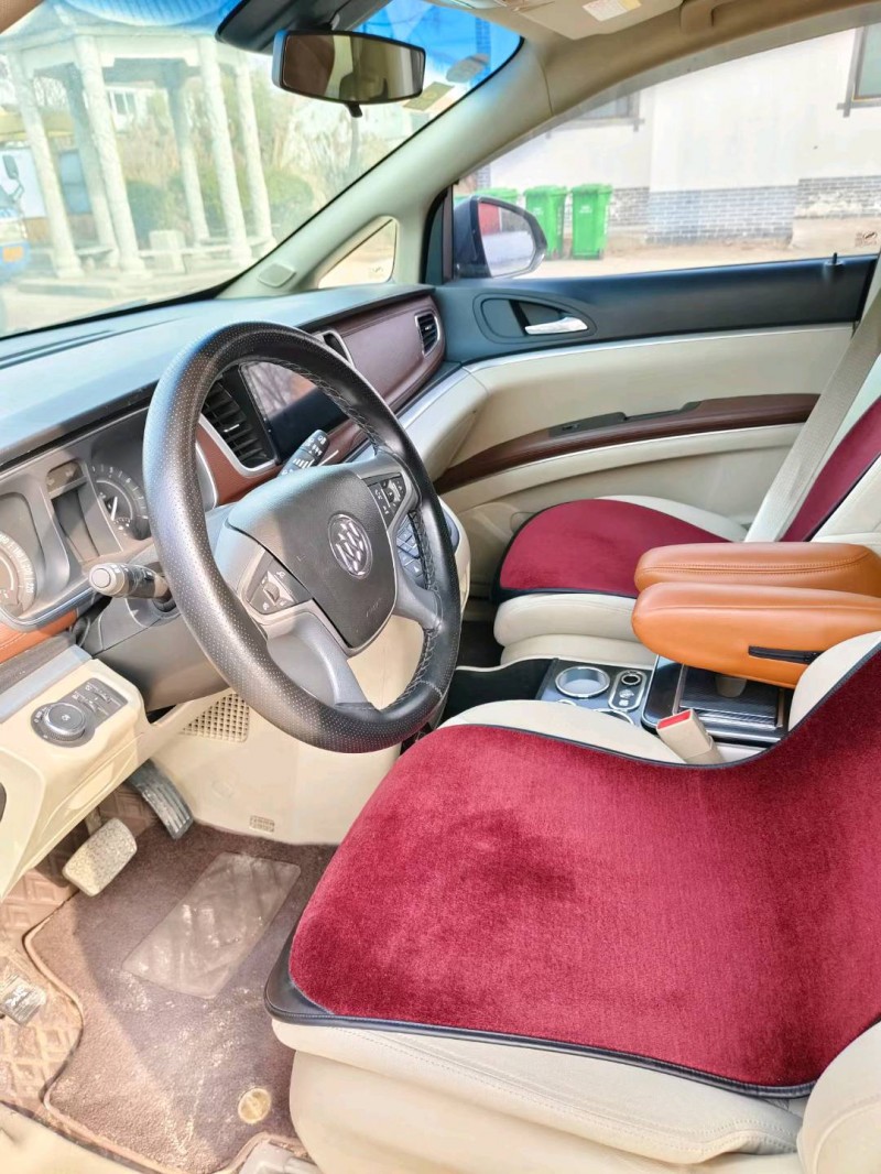 徐州20年别克GL86