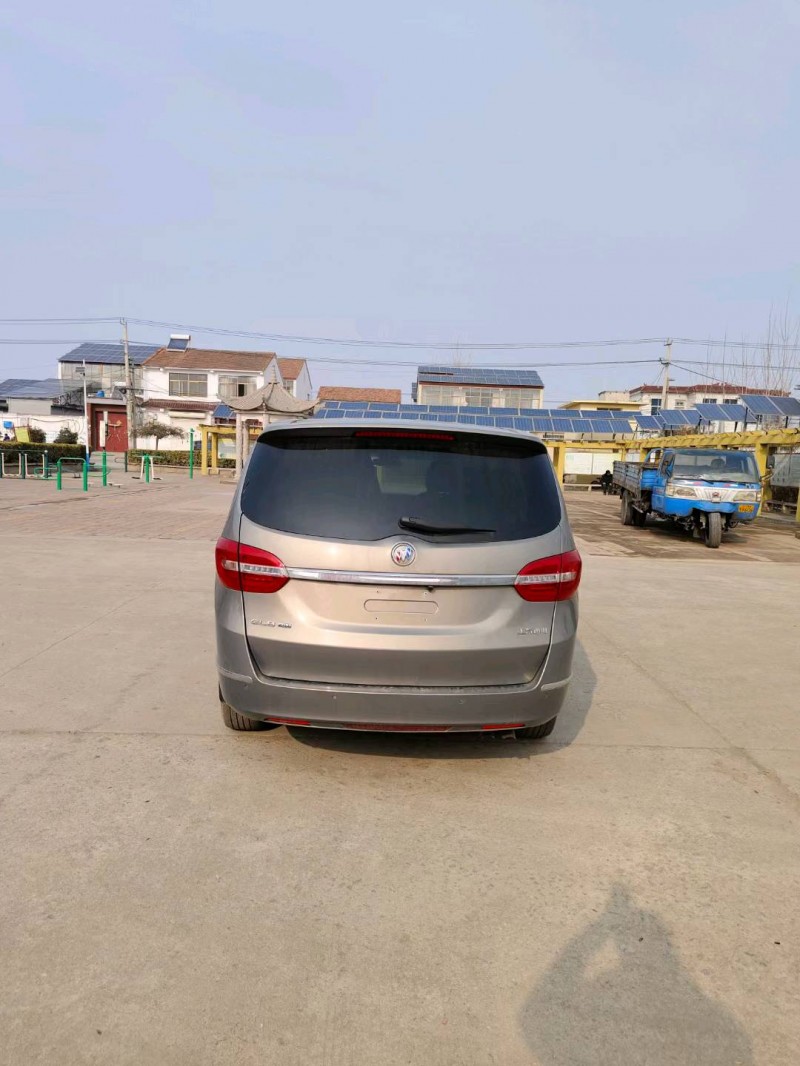 徐州20年别克GL89