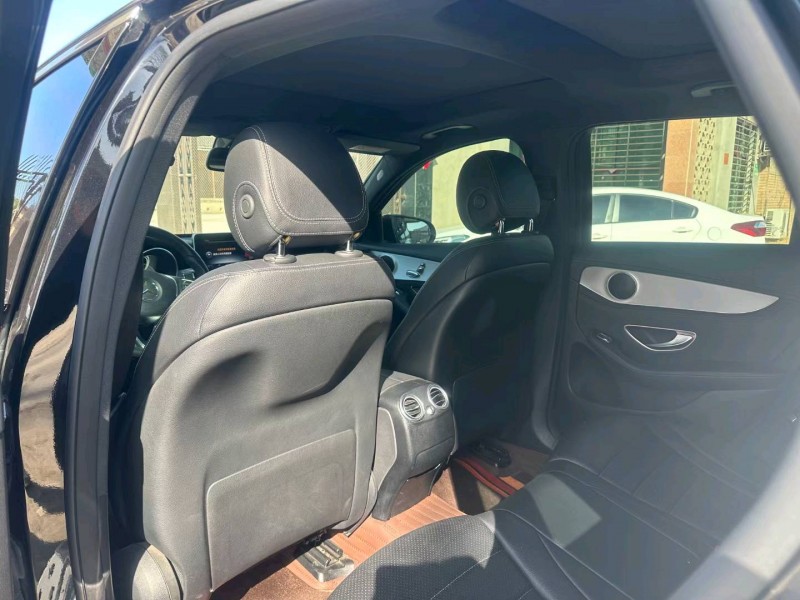 保定16年奔驰GLC7