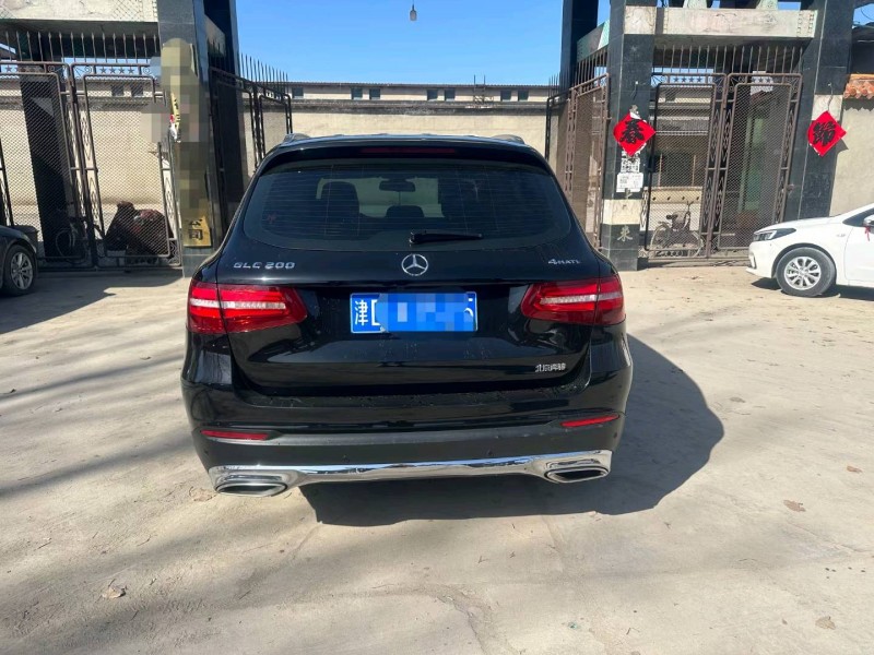 保定16年奔驰GLC9