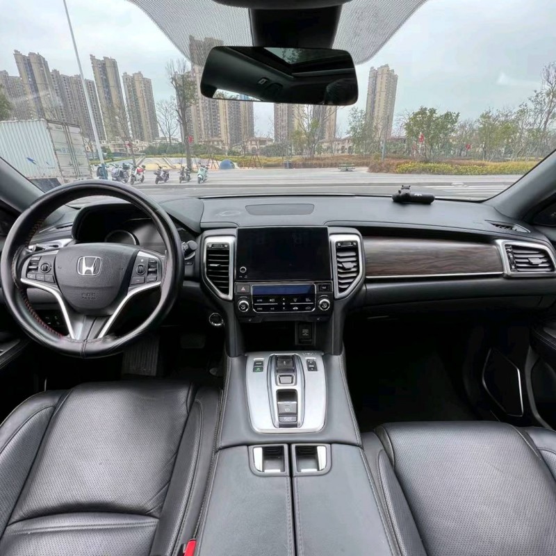 东莞17年本田URV5