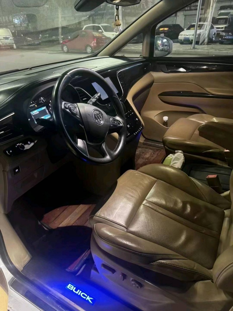 东营18年别克GL84