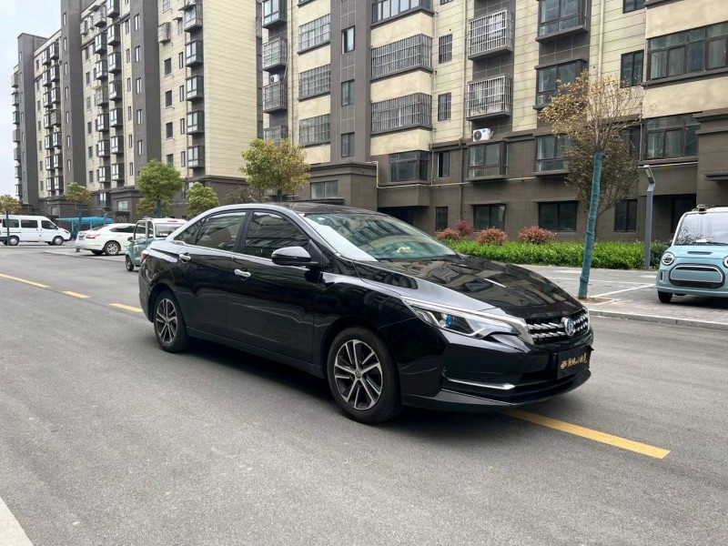 徐州18年啟辰D603