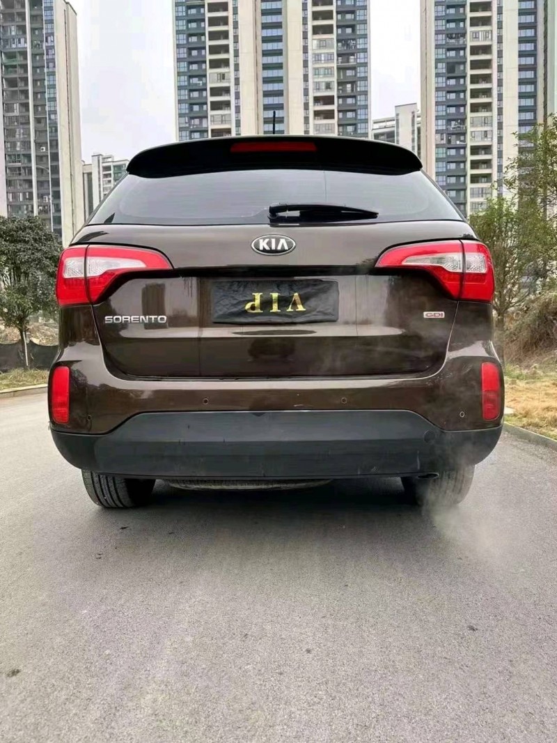 东营13年起亚索兰托3