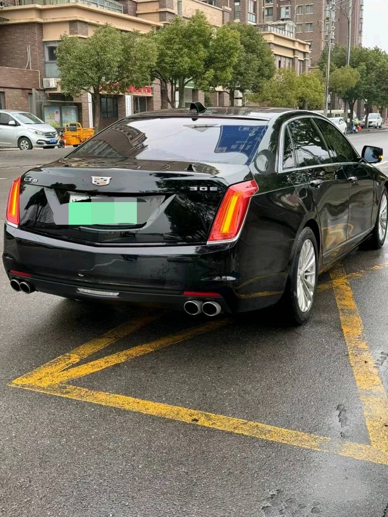 上海17年凱迪拉克CT66