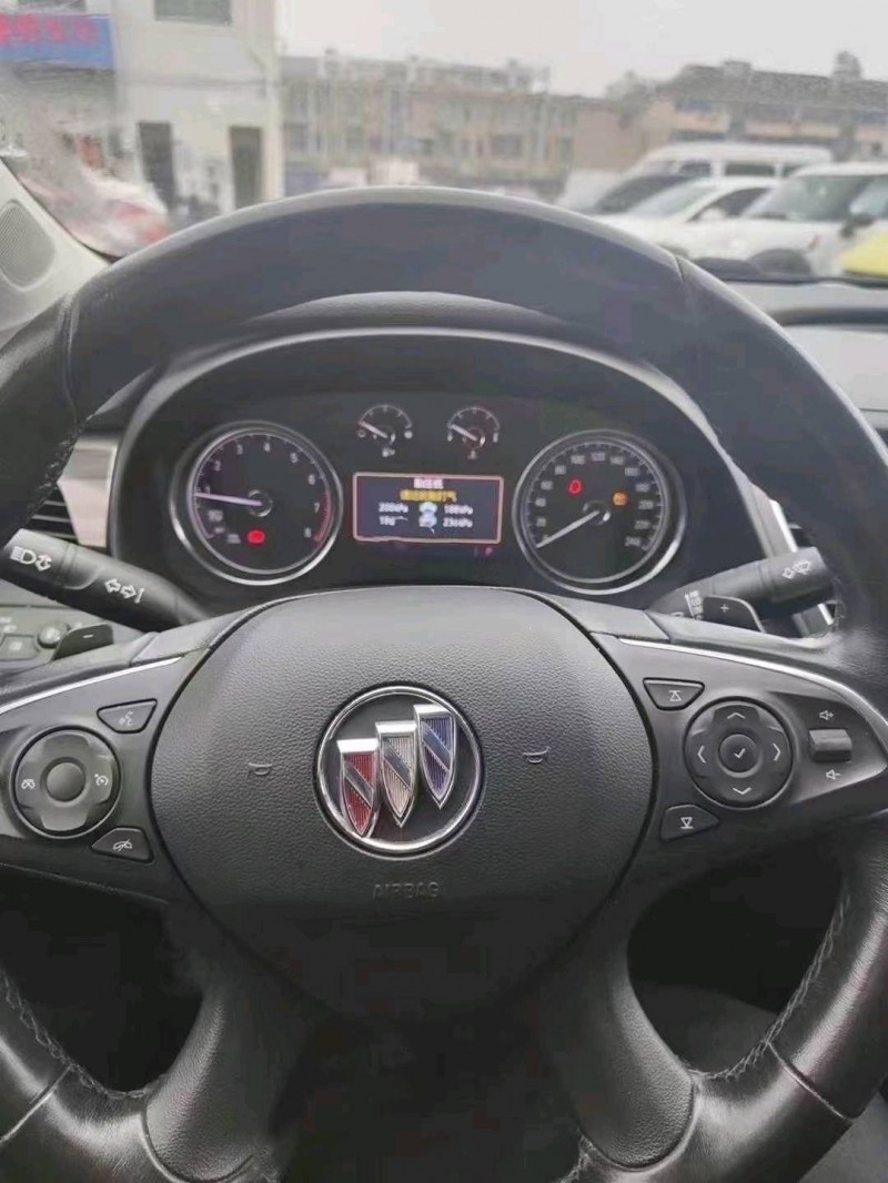 台州21年别克君越9