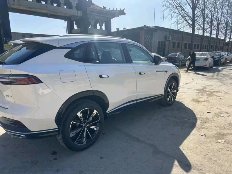 保定23年荣威RX54