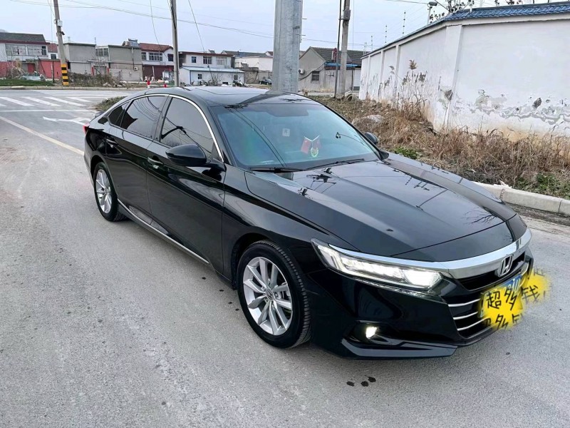 苏州22年本田雅阁3