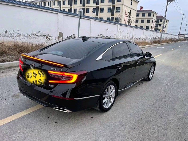 苏州22年本田雅阁5