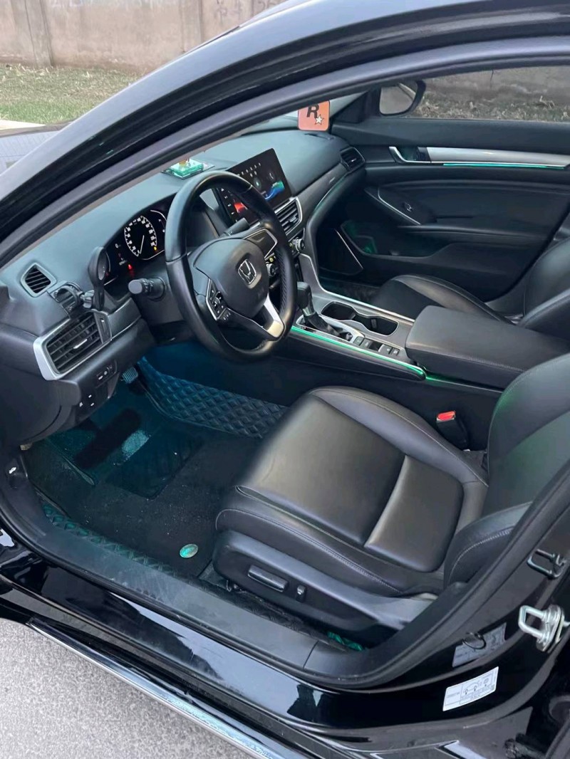 苏州22年本田雅阁9