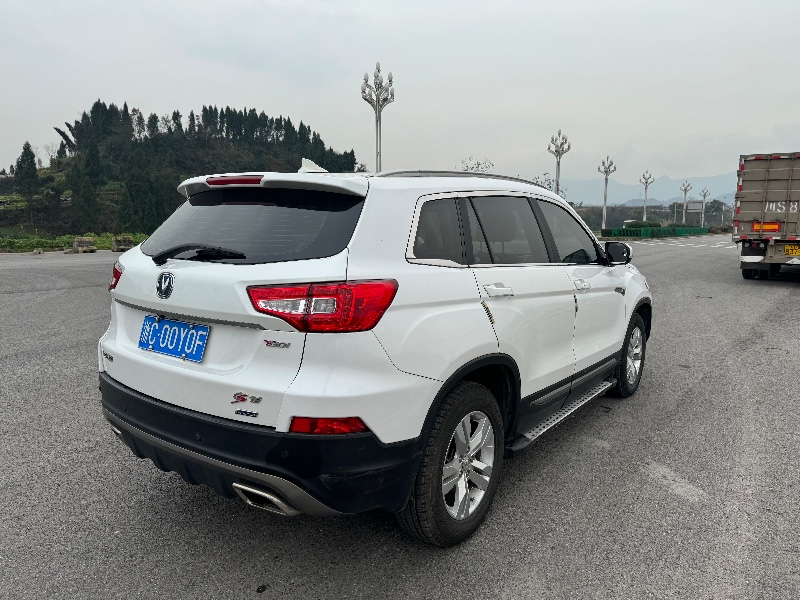 達州17年長安汽車CS756