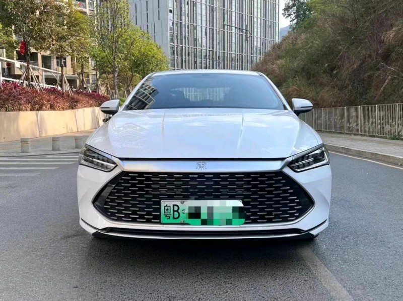 深圳22年比亚迪秦1