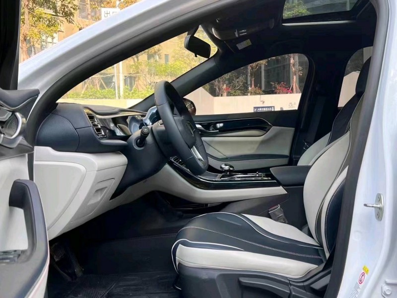 深圳22年比亚迪秦3