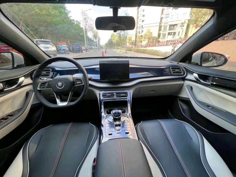 深圳22年比亚迪秦4