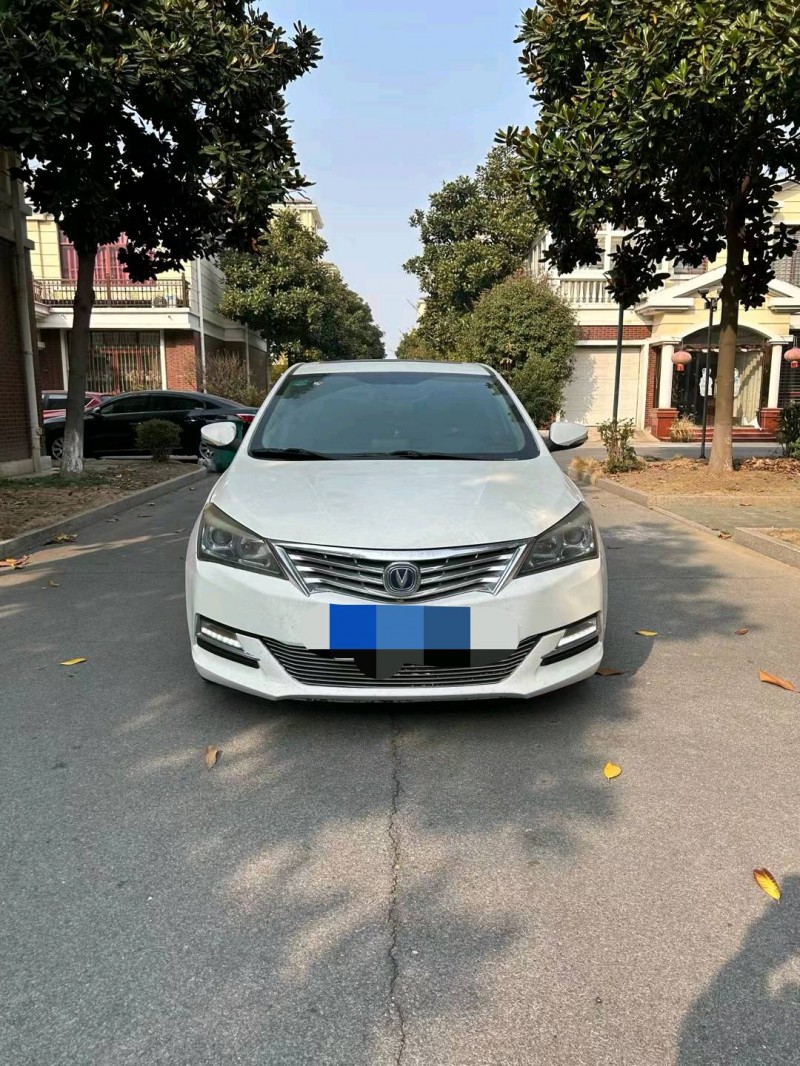 常州16年長安汽車悅翔V71