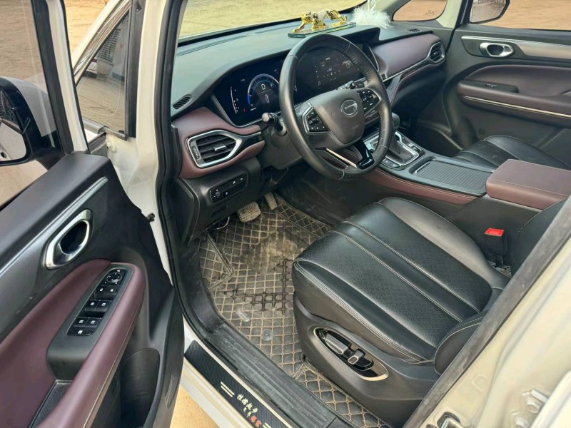 保定22年传祺M68