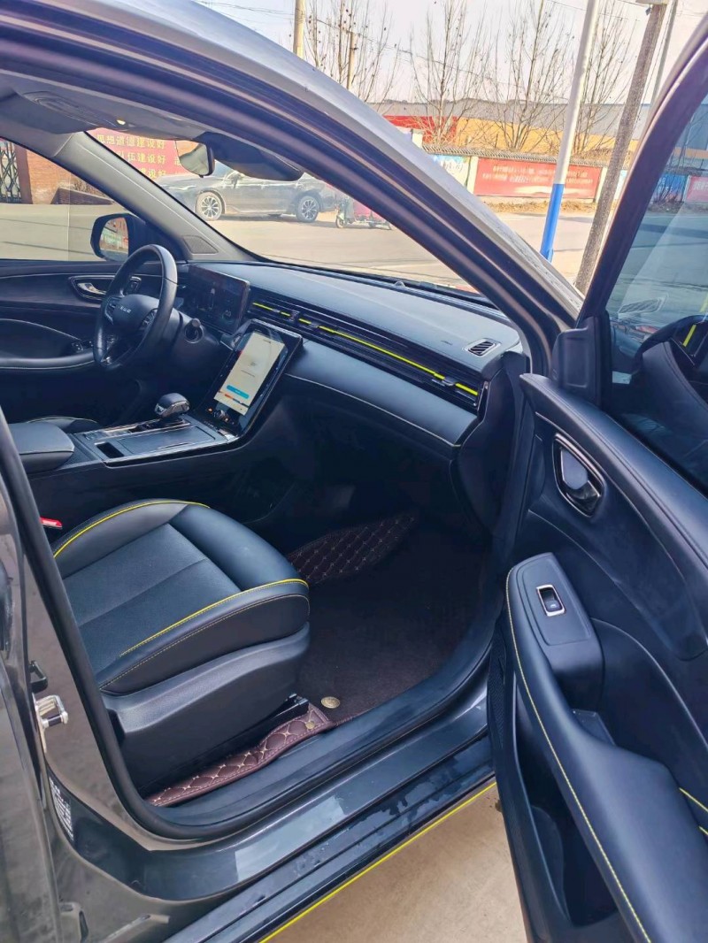 保定21年荣威RX54