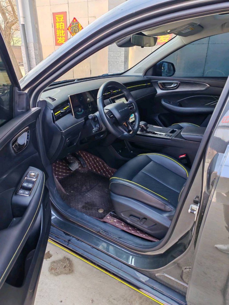 保定21年荣威RX56