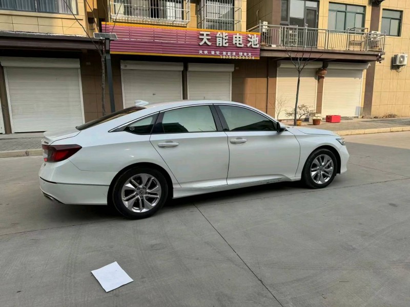 徐州20年本田雅阁4