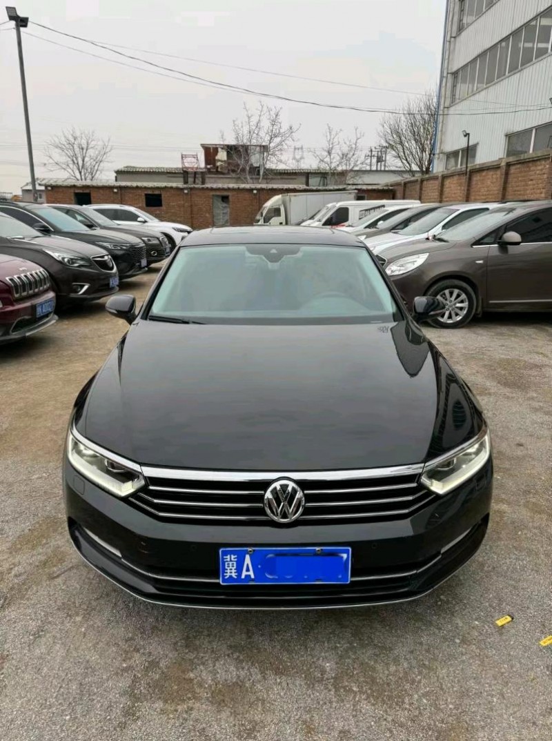 保定16年大众迈腾1