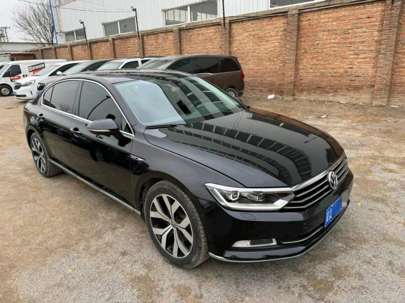 保定16年大众迈腾2