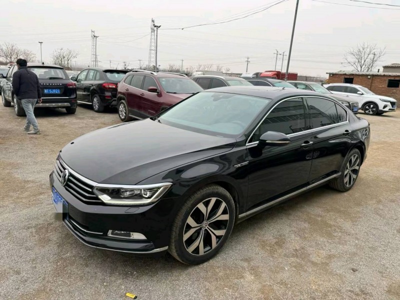 保定16年大众迈腾3