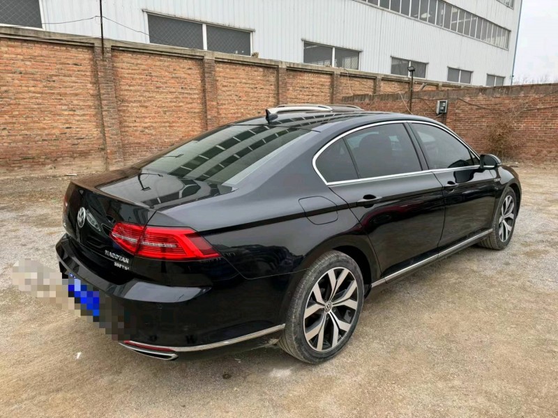 保定16年大众迈腾8