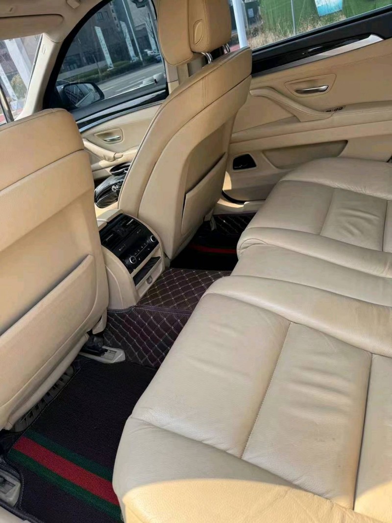 济南12年宝马5系4