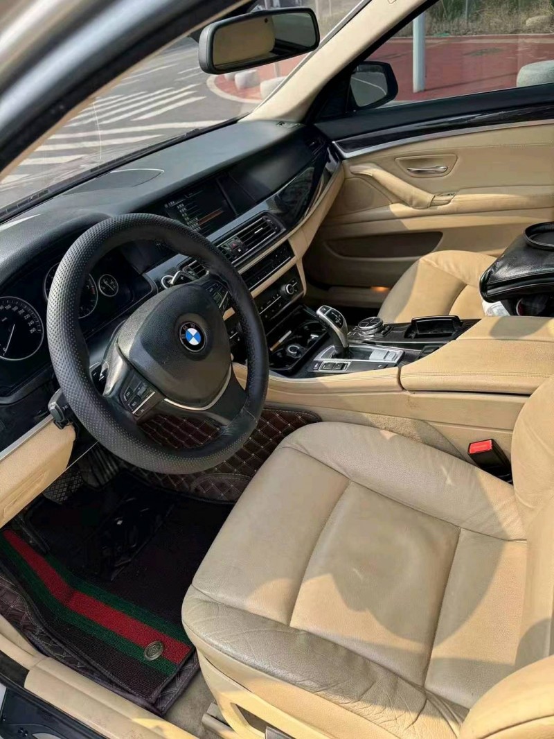 济南12年宝马5系5