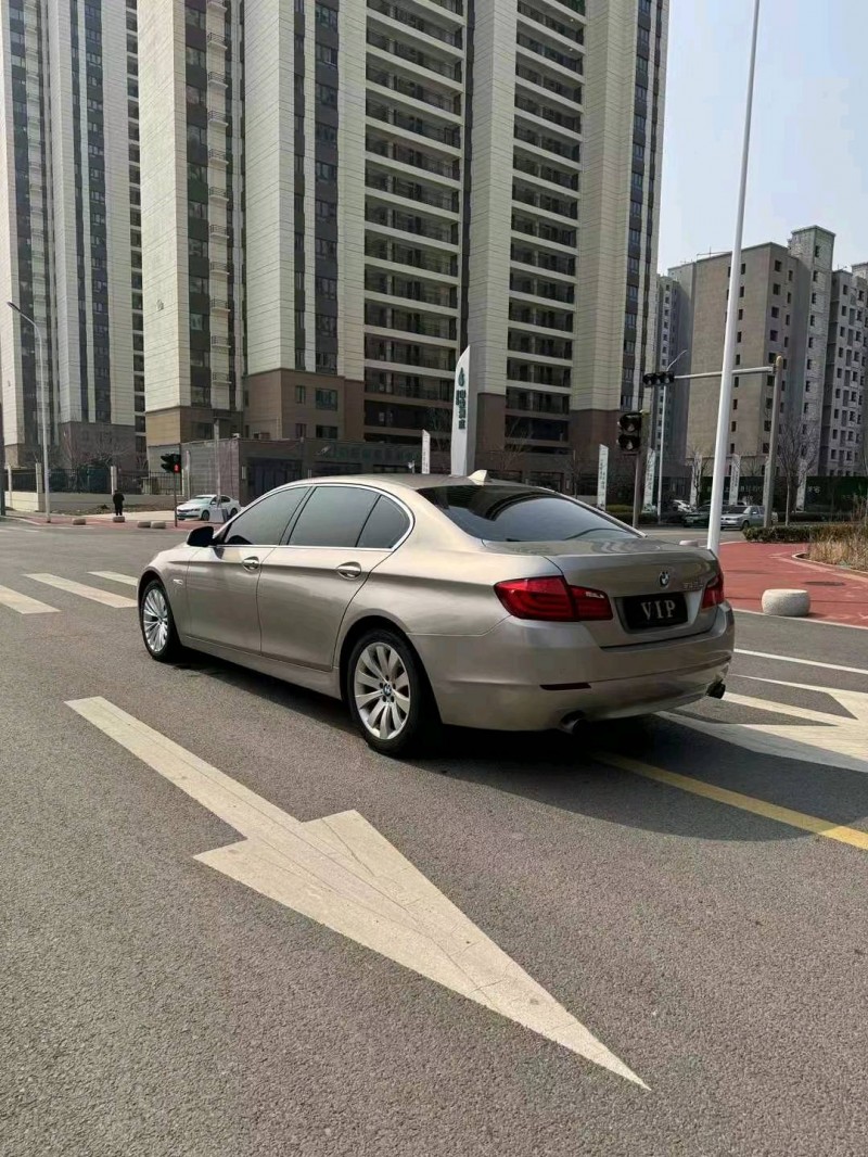 济南12年宝马5系7