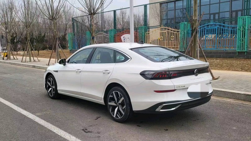 邯郸23年大众凌渡5