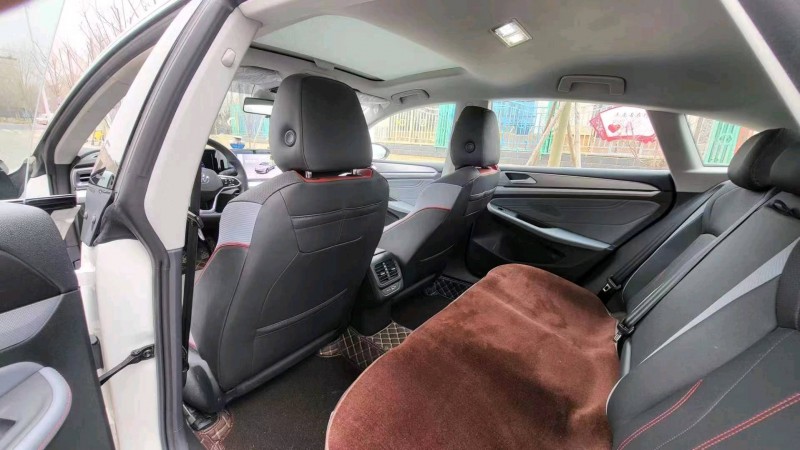 邯郸23年大众凌渡6