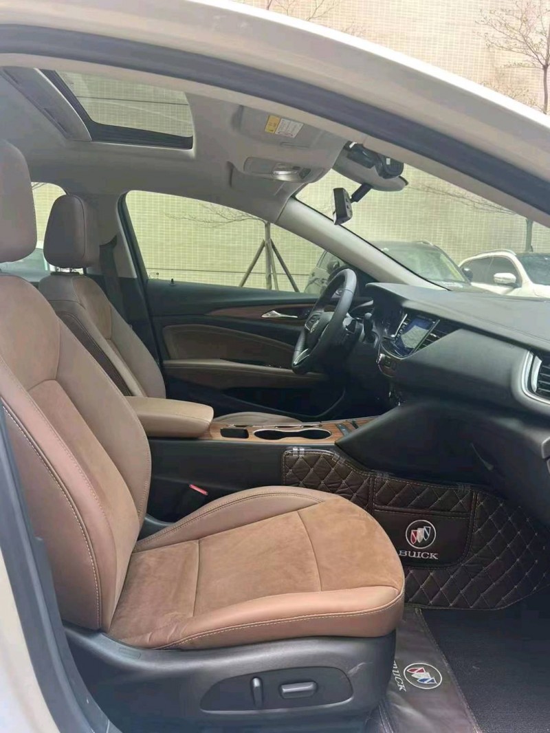 珠海22年别克君威7