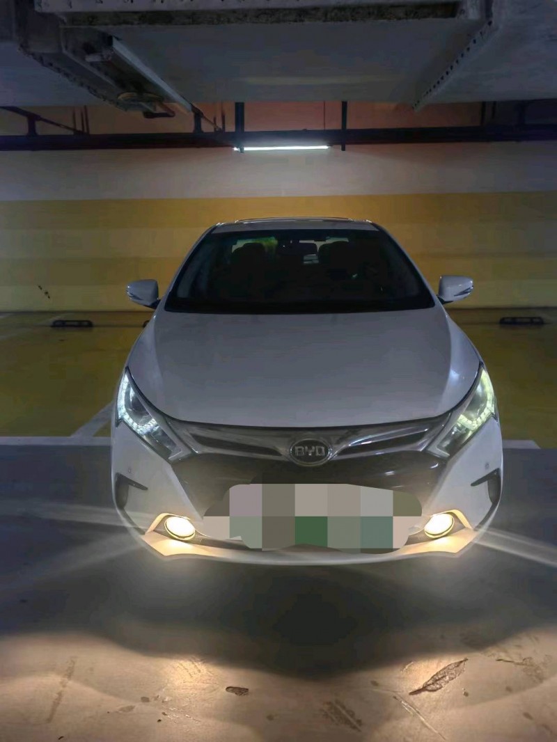 枣庄16年比亚迪秦1