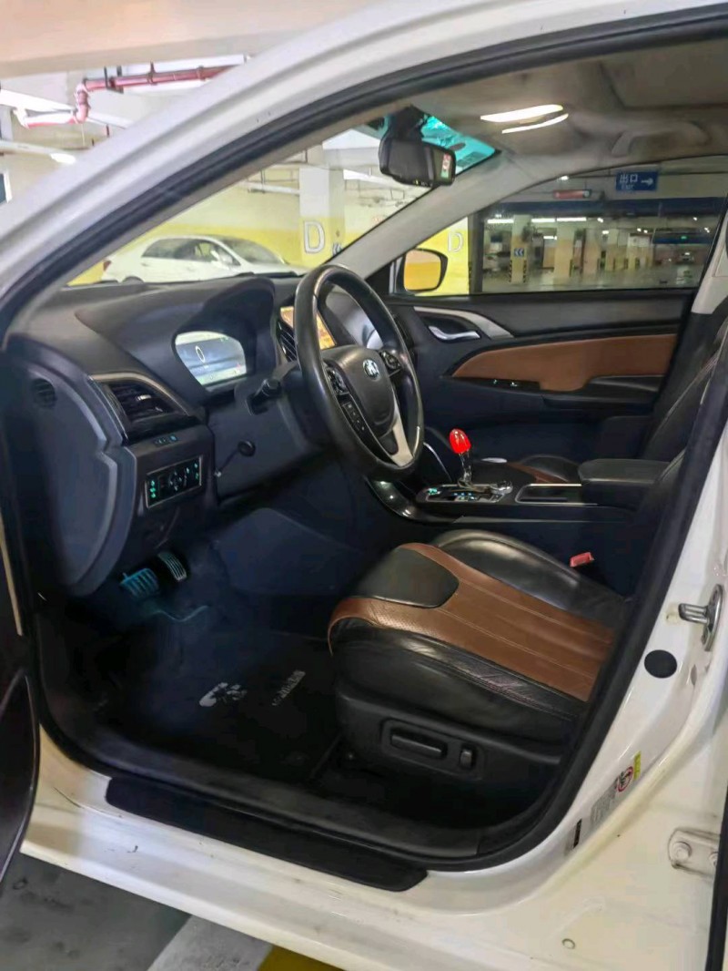 枣庄16年比亚迪秦8