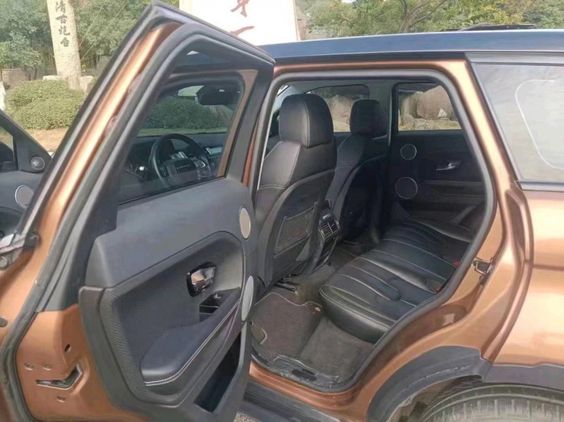 东营14年路虎揽胜极光(进口)3